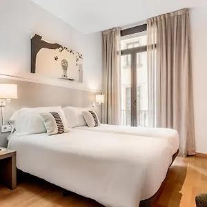 https://mh-apartments-opera-rambla.catalonia-hotels.com