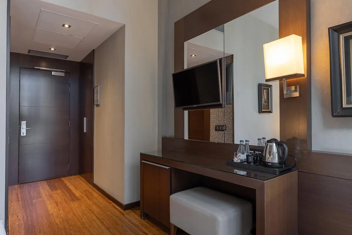 Barcelona Hotel Colonial