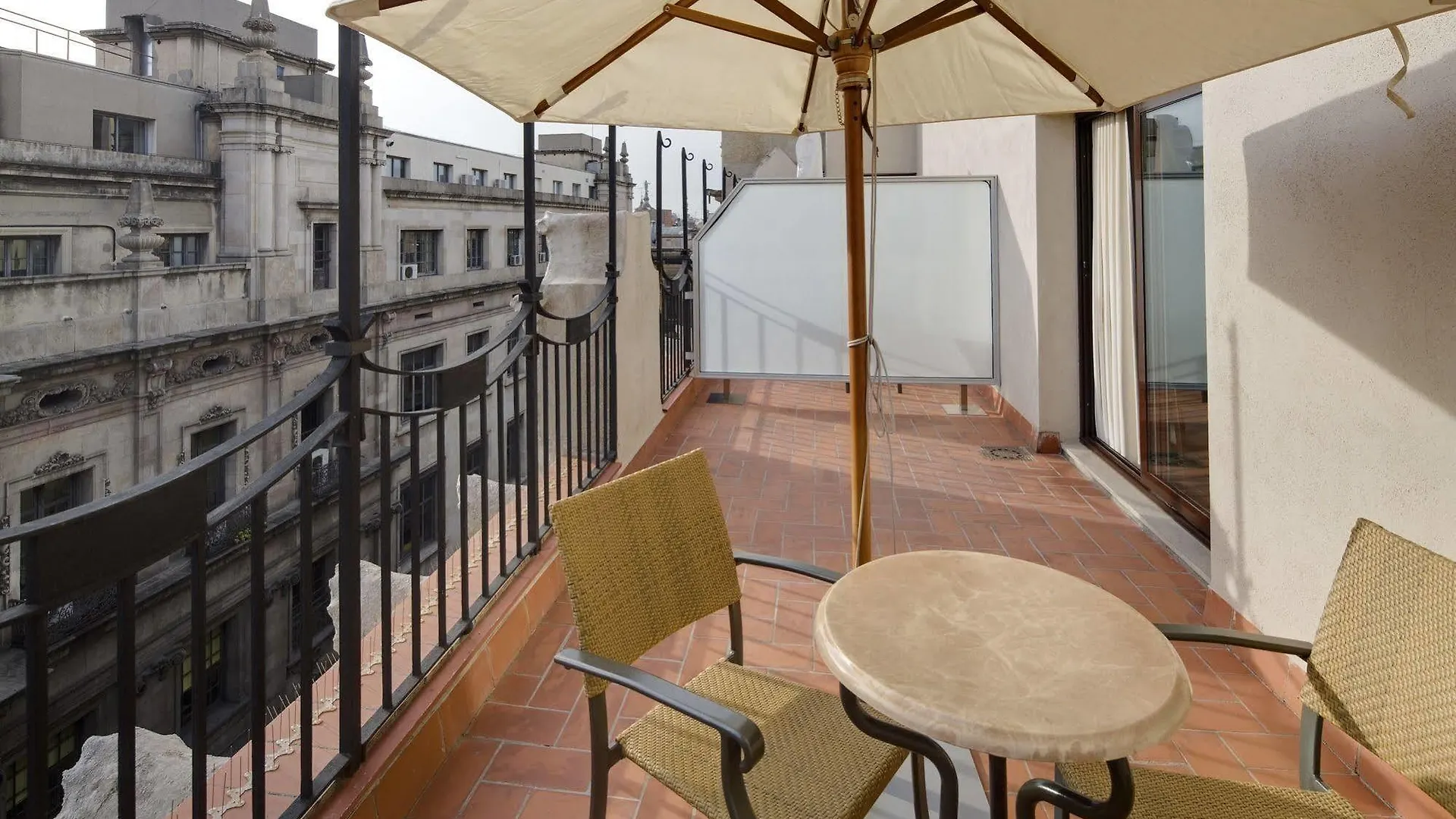 Barcelona Hotel Colonial